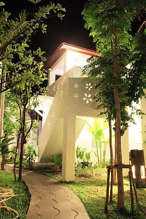 Baanmontra Beach Resort - Bankrut Rum bild